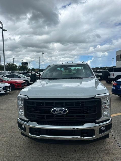 new 2025 Ford F-250 car, priced at $49,520
