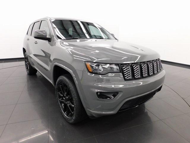 used 2022 Jeep Grand Cherokee WK car, priced at $28,247