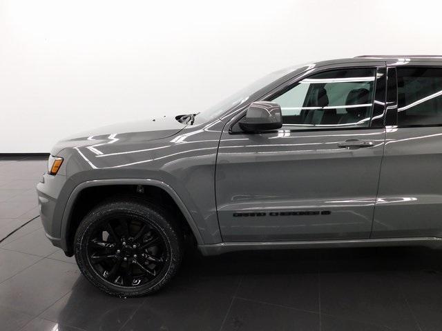 used 2022 Jeep Grand Cherokee WK car, priced at $28,247