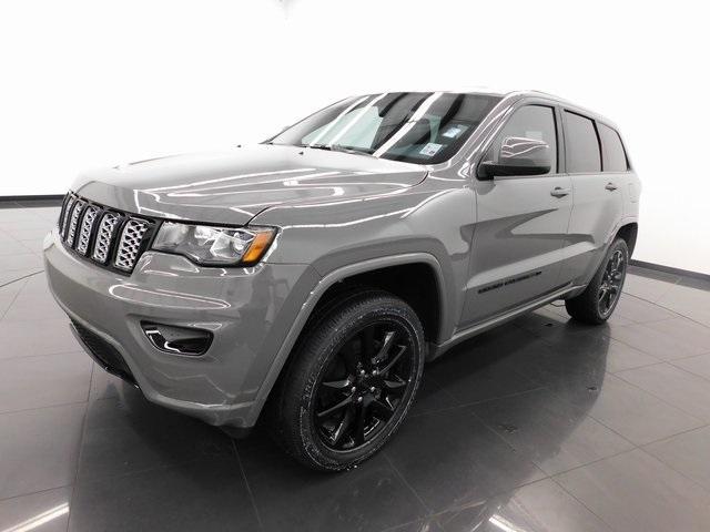 used 2022 Jeep Grand Cherokee WK car, priced at $28,247