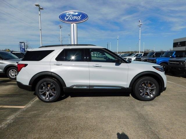 new 2025 Ford Explorer car, priced at $44,130