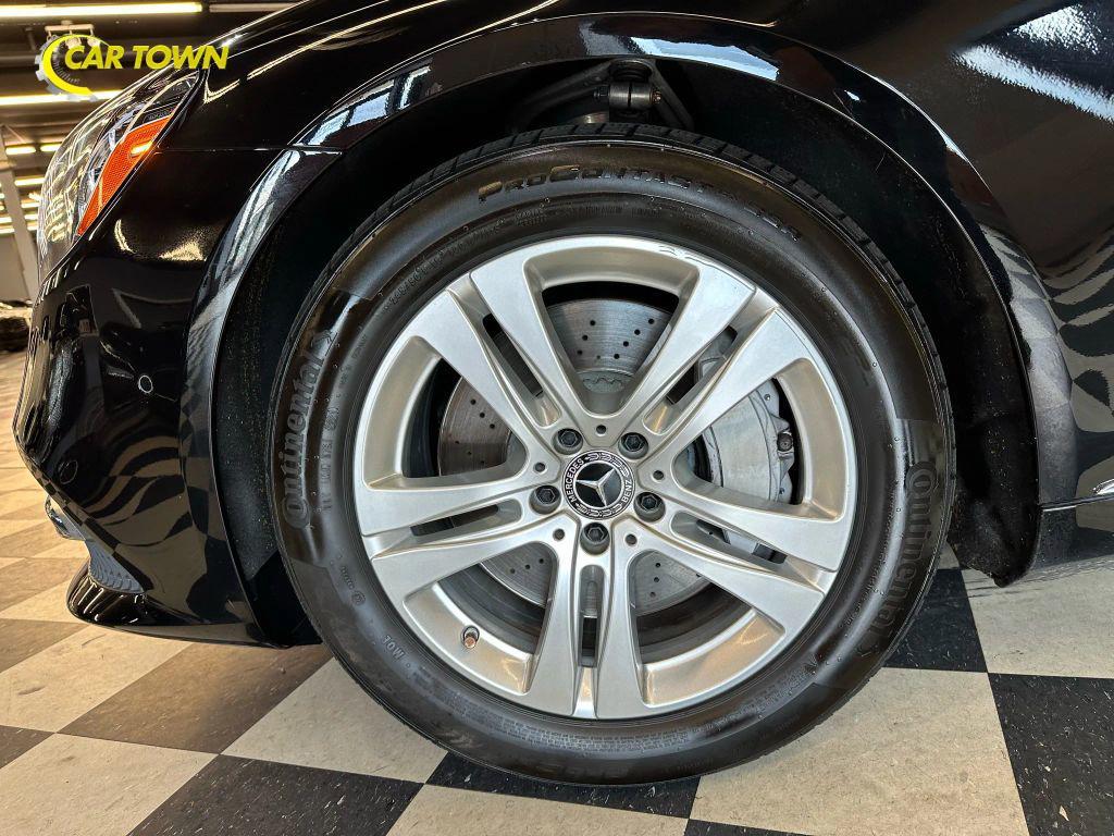 used 2018 Mercedes-Benz S-Class car, priced at $31,350