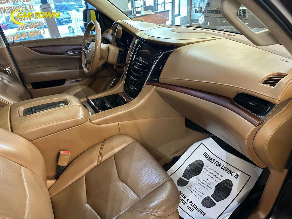 used 2016 Cadillac Escalade ESV car, priced at $25,850
