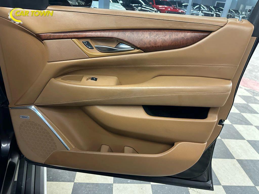 used 2016 Cadillac Escalade ESV car, priced at $25,850