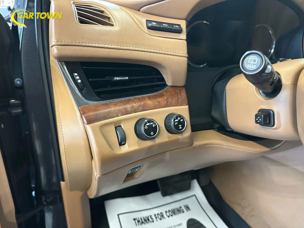 used 2016 Cadillac Escalade ESV car, priced at $25,850