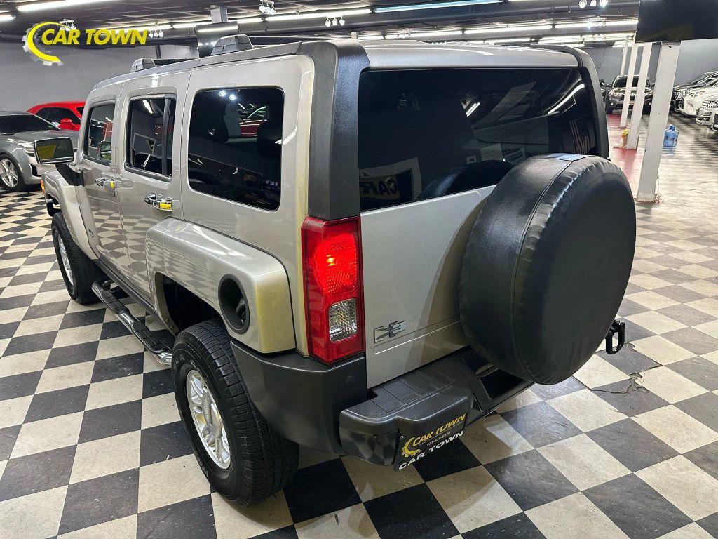 used 2008 Hummer H3 car, priced at $10,950