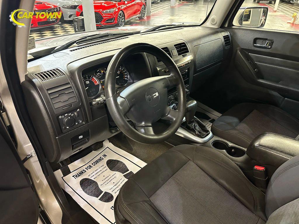 used 2008 Hummer H3 car, priced at $10,950