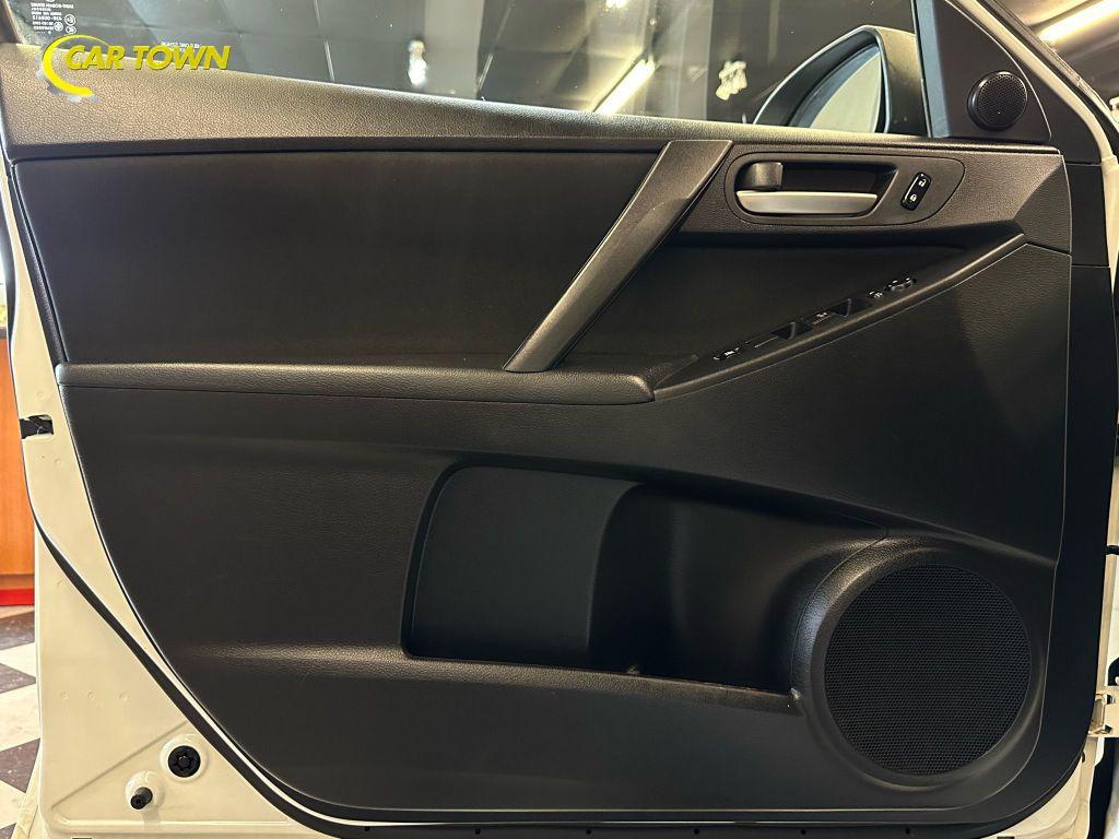 used 2010 Mazda Mazda3 car, priced at $5,455