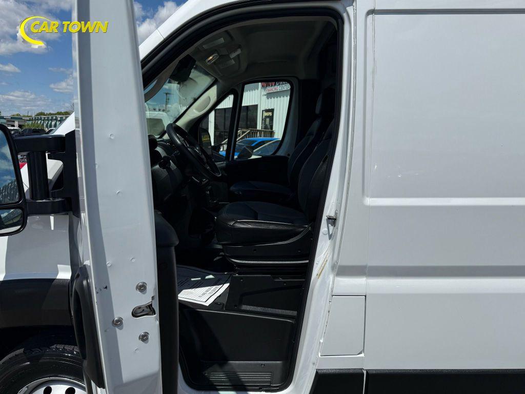 used 2023 Ram ProMaster 2500 car, priced at $26,995