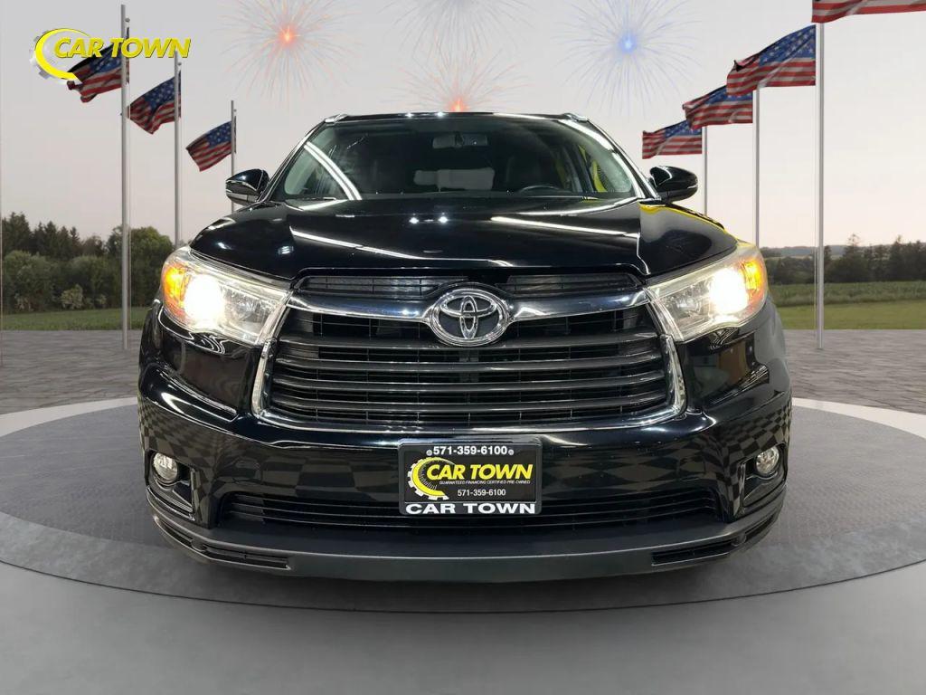 used 2015 Toyota Highlander car, priced at $15,350