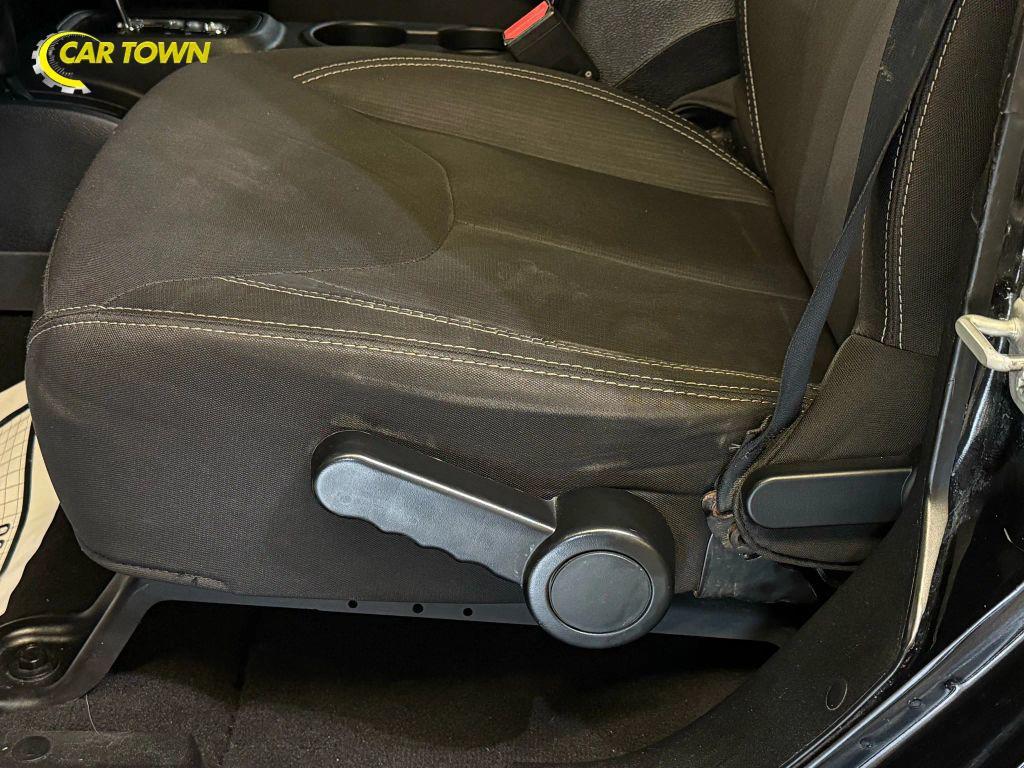 used 2015 Jeep Wrangler Unlimited car, priced at $18,150