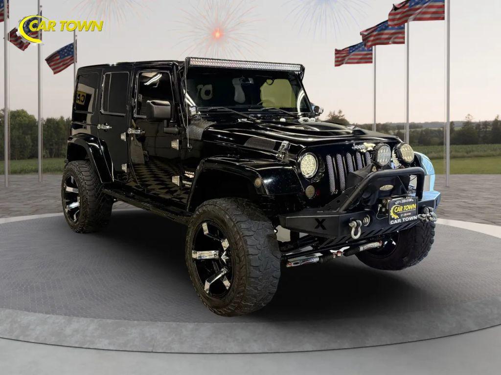 used 2015 Jeep Wrangler Unlimited car, priced at $18,150