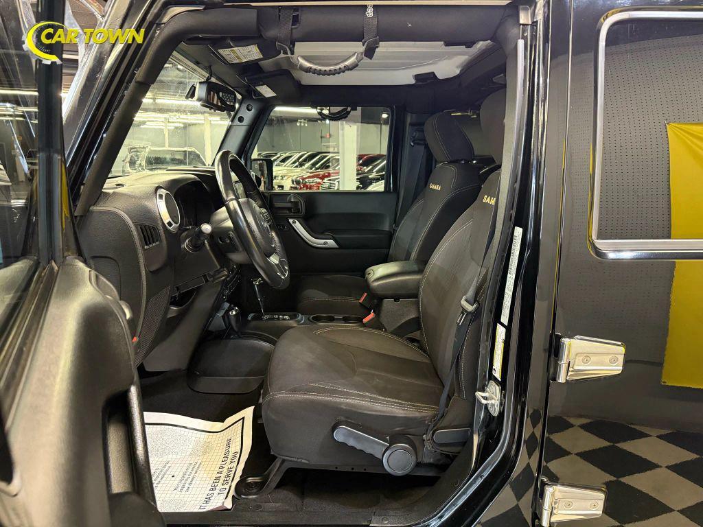 used 2015 Jeep Wrangler Unlimited car, priced at $18,150