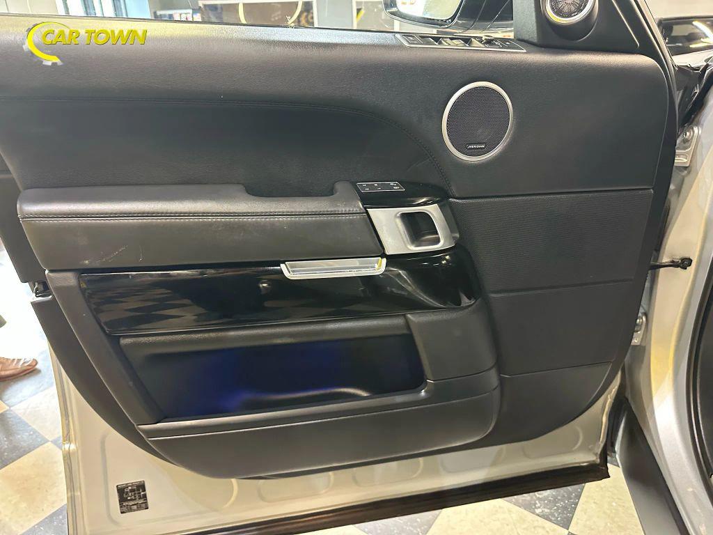 used 2016 Land Rover Range Rover car, priced at $23,450