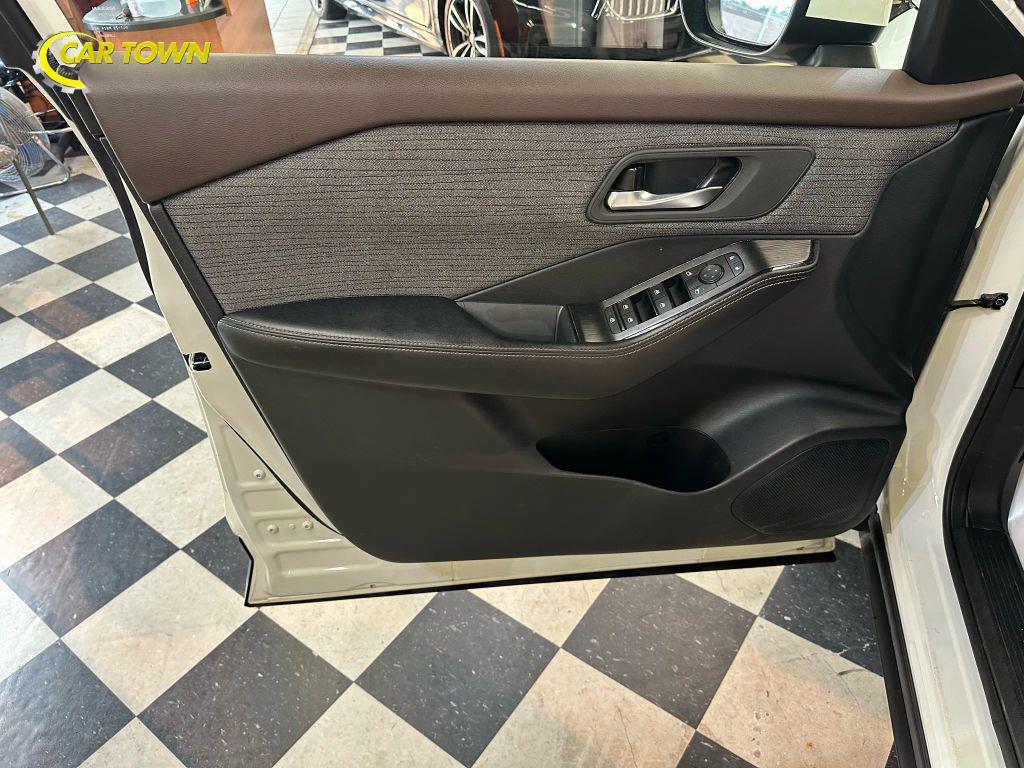 used 2023 Nissan Rogue car, priced at $20,650
