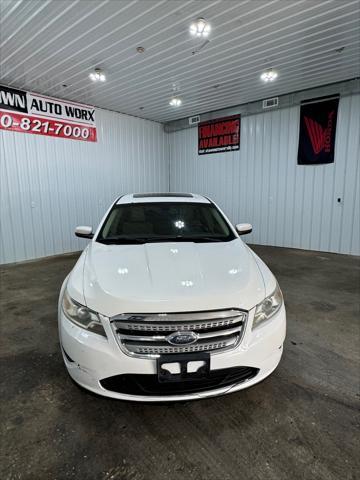 used 2010 Ford Taurus car