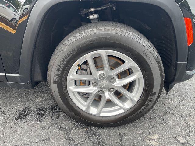 used 2023 Jeep Grand Cherokee L car, priced at $29,984