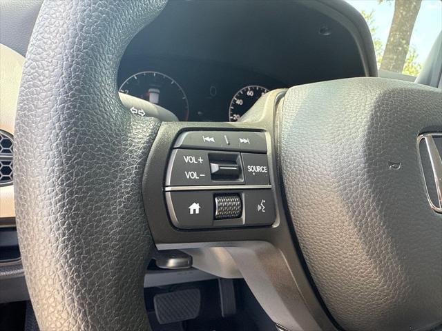 used 2025 Honda HR-V car, priced at $25,698