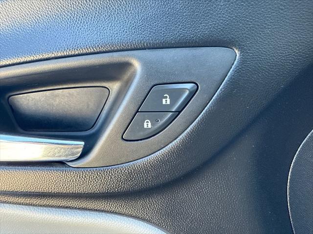 used 2023 Chevrolet Equinox car, priced at $20,549