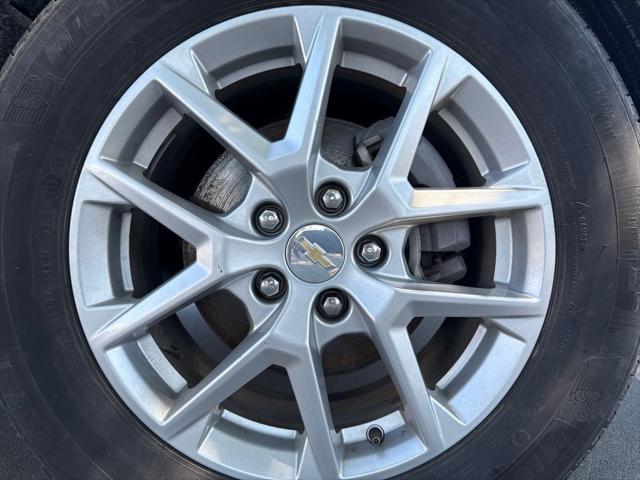 used 2023 Chevrolet Equinox car, priced at $20,549