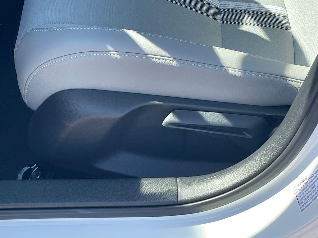 new 2026 Honda Civic Hybrid car, priced at $29,663