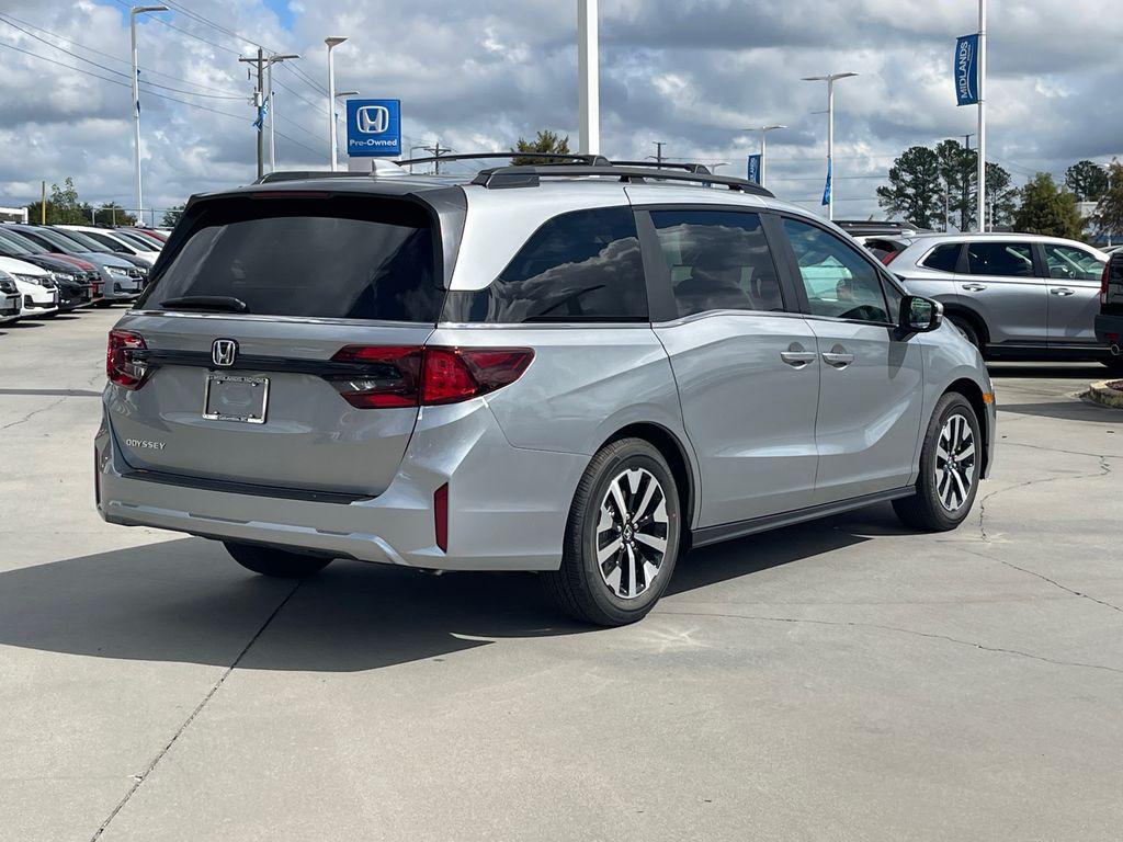new 2026 Honda Odyssey car, priced at $42,199