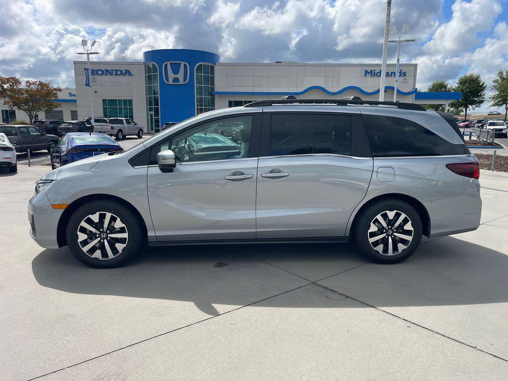 new 2026 Honda Odyssey car, priced at $42,199