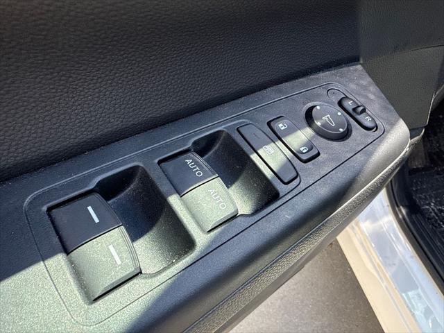 used 2023 Honda CR-V Hybrid car, priced at $30,928