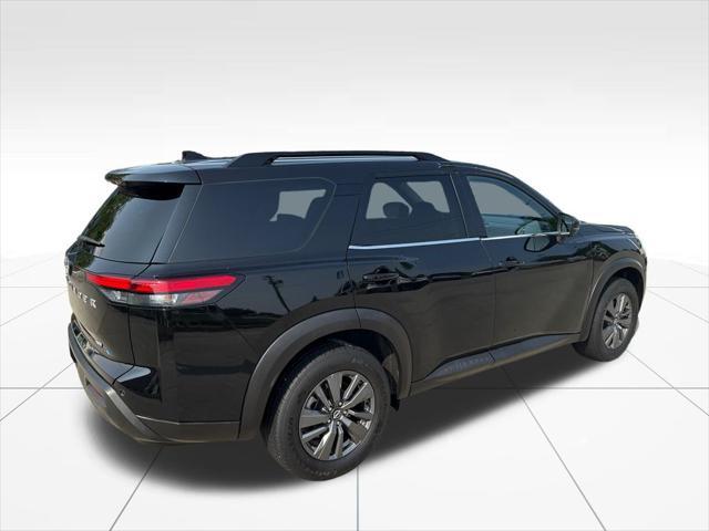 used 2022 Nissan Pathfinder car, priced at $25,890