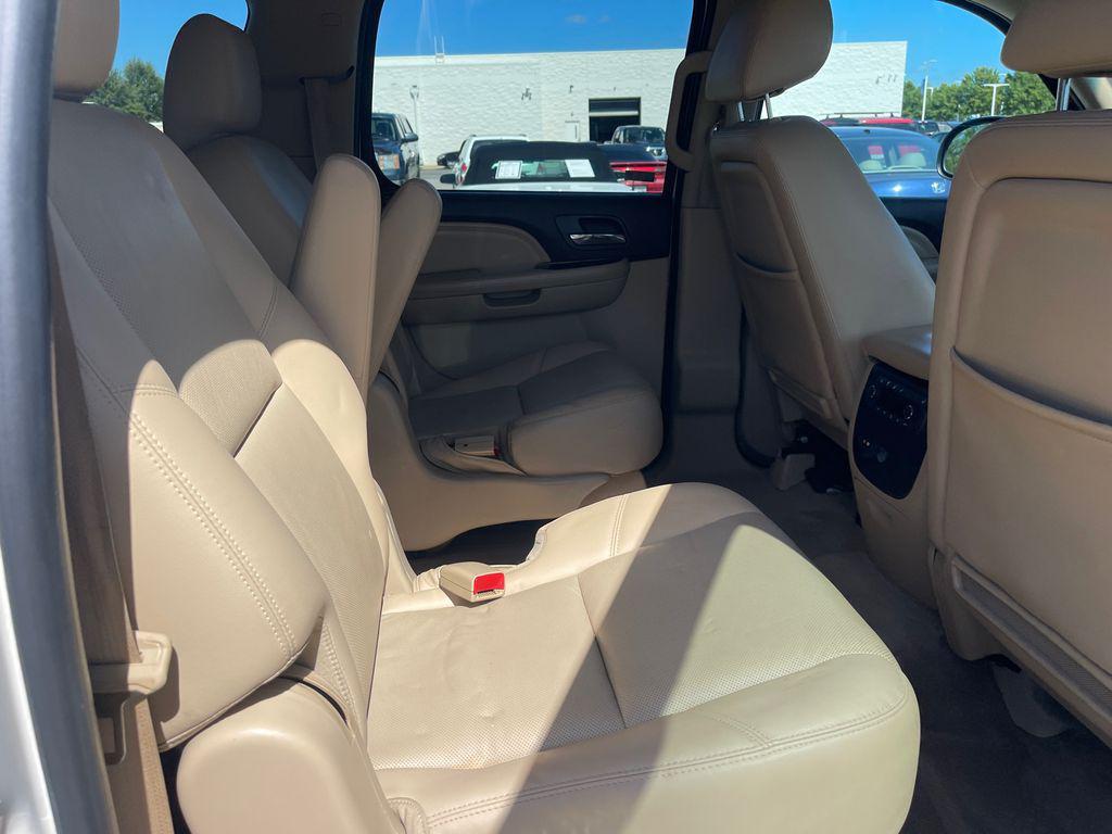 used 2014 GMC Yukon XL car, priced at $8,966