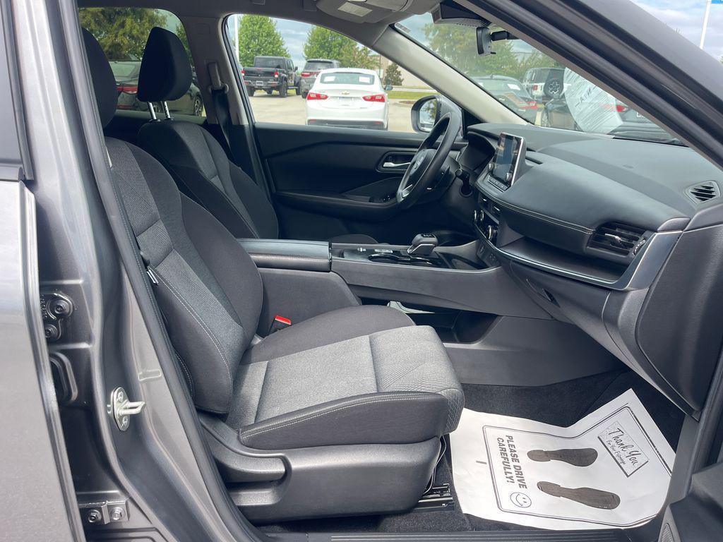 used 2024 Nissan Rogue car, priced at $24,296