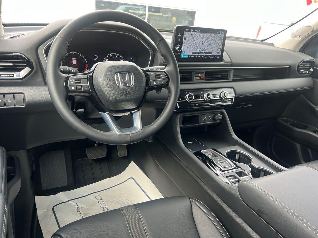 new 2025 Honda Pilot car, priced at $46,917
