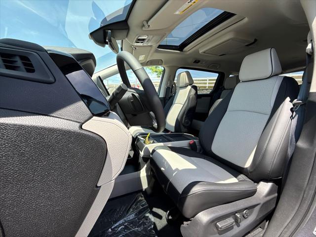 new 2025 Honda Odyssey car, priced at $48,549