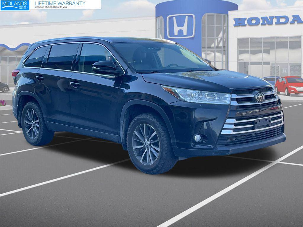 used 2019 Toyota Highlander car, priced at $28,553