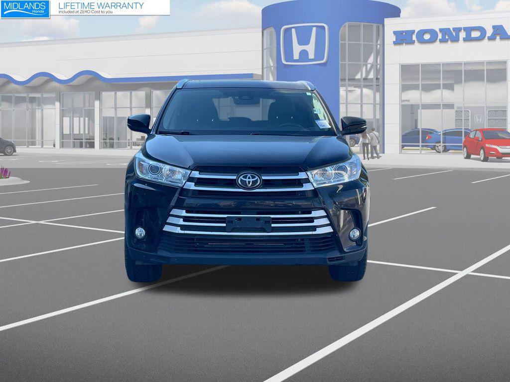 used 2019 Toyota Highlander car, priced at $28,553