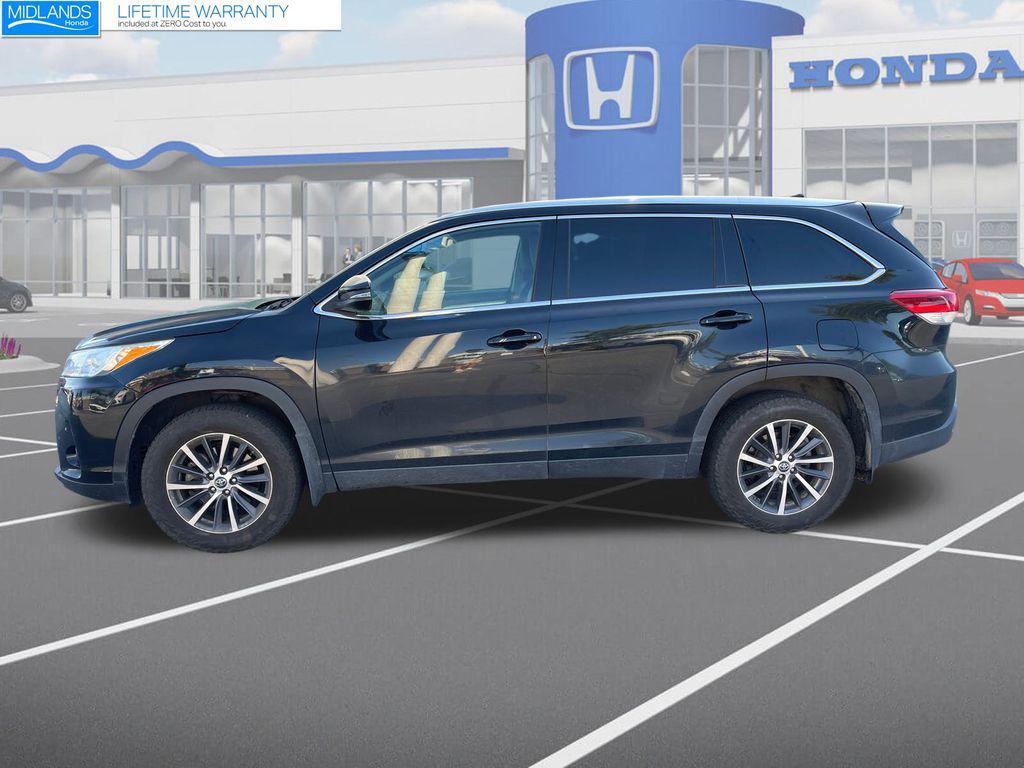 used 2019 Toyota Highlander car, priced at $28,553