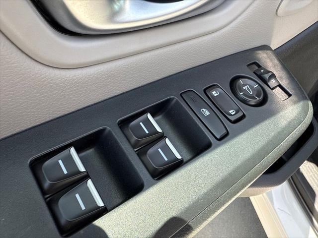 new 2025 Honda Pilot car, priced at $47,574