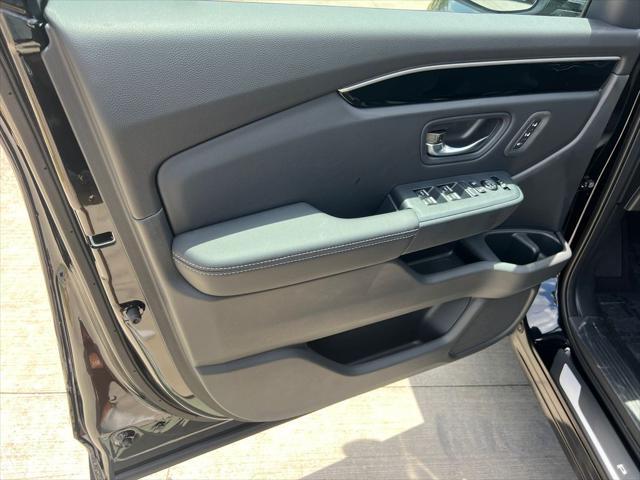 new 2025 Honda Pilot car, priced at $42,369