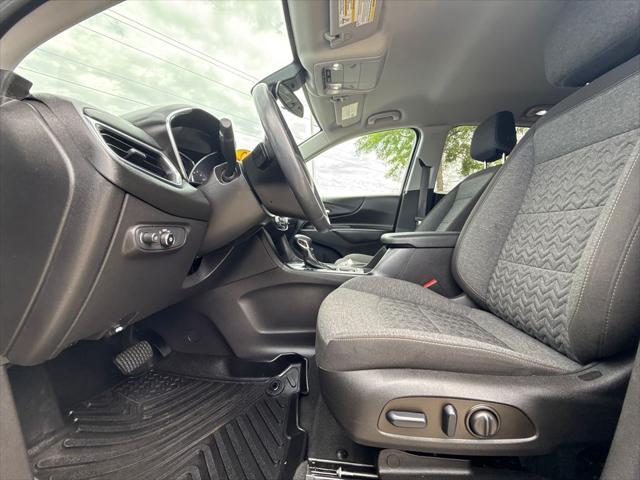 used 2022 Chevrolet Equinox car, priced at $21,278