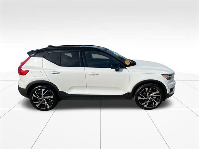 used 2021 Volvo XC40 car, priced at $29,993