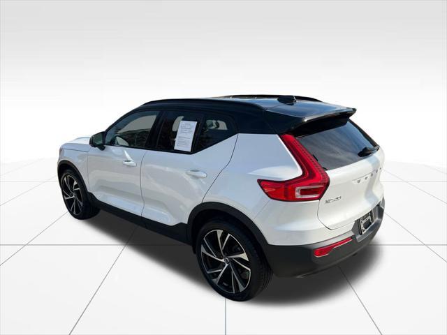 used 2021 Volvo XC40 car, priced at $29,993