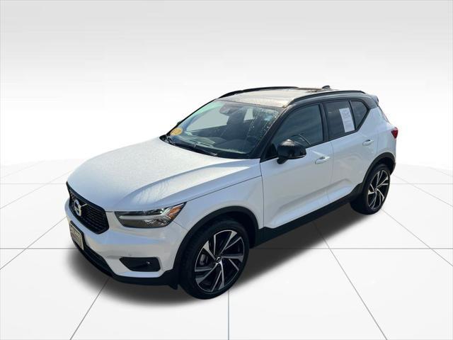 used 2021 Volvo XC40 car, priced at $29,993