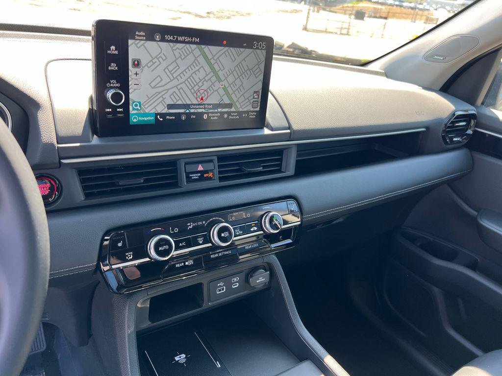 new 2025 Honda Pilot car, priced at $47,392