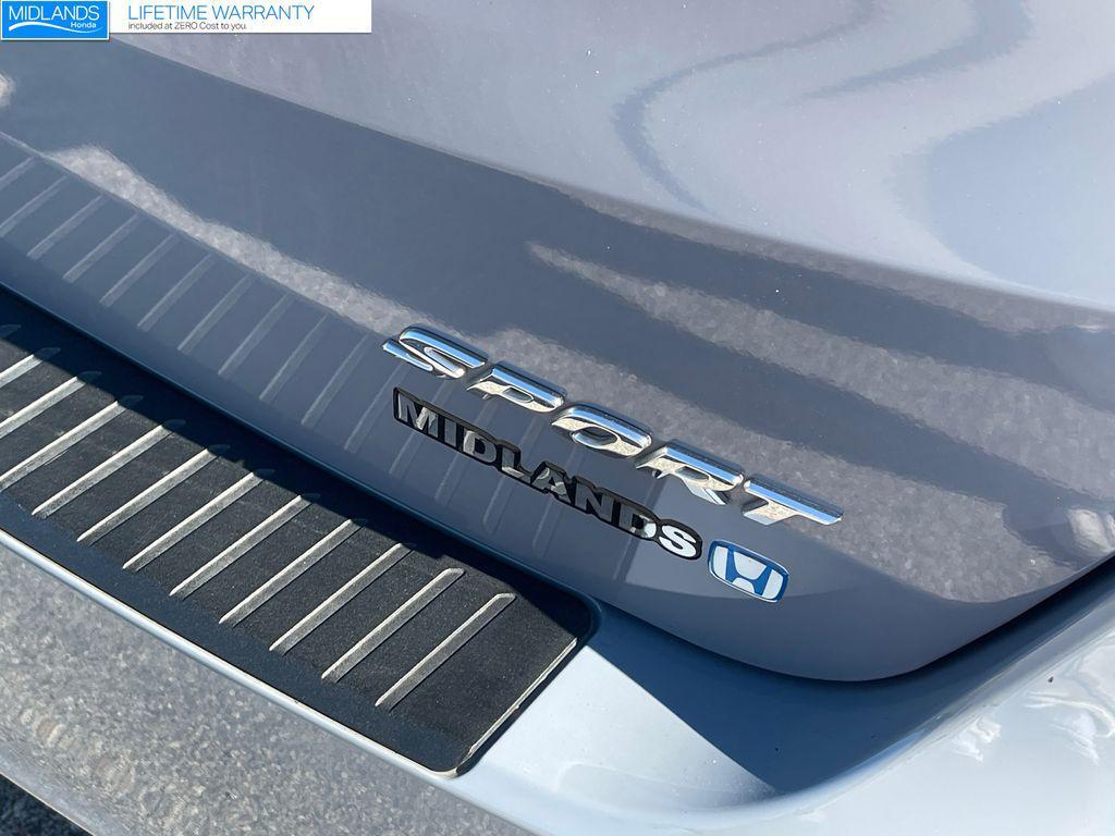 used 2024 Honda Odyssey car, priced at $35,475