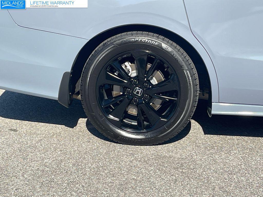 used 2024 Honda Odyssey car, priced at $35,475