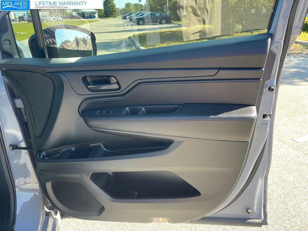 used 2024 Honda Odyssey car, priced at $35,475