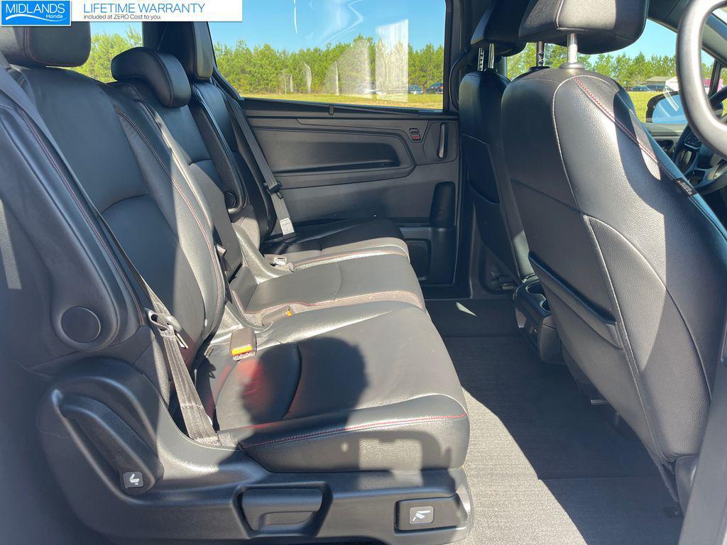 used 2024 Honda Odyssey car, priced at $35,475