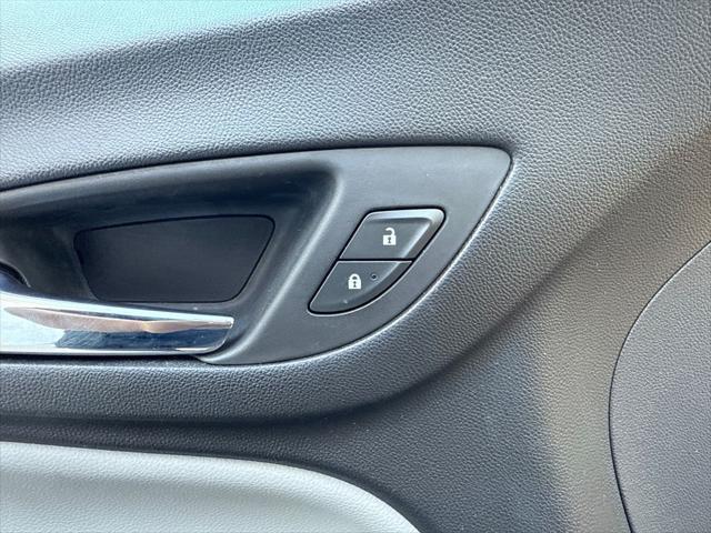 used 2020 Chevrolet Equinox car, priced at $18,655