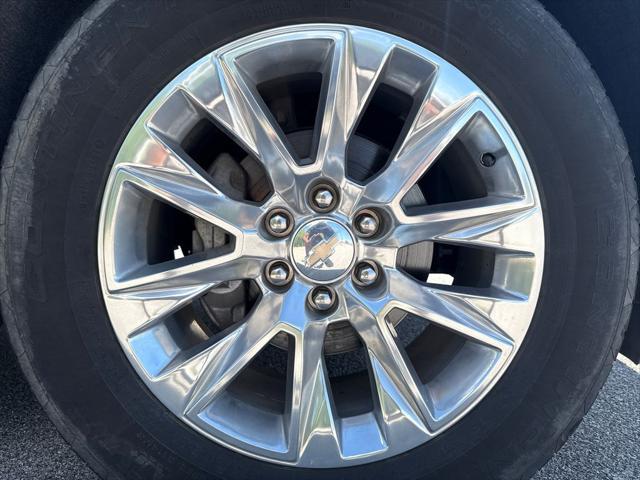used 2023 Chevrolet Suburban car, priced at $45,854