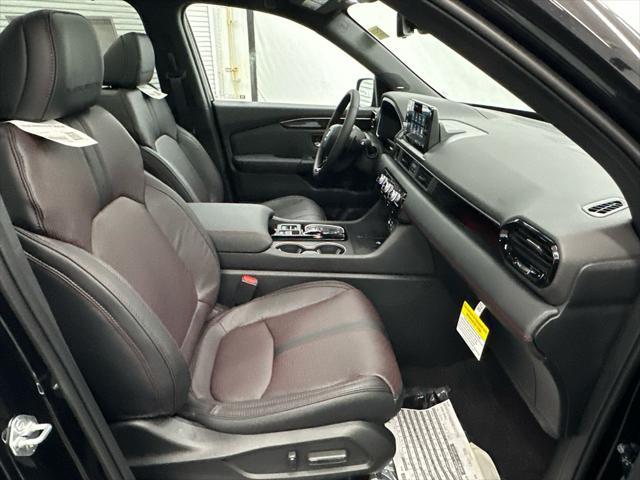new 2025 Honda Pilot car, priced at $52,342